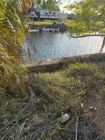 4153 HOLLIS AVENUE, Port Charlotte, FL 33953