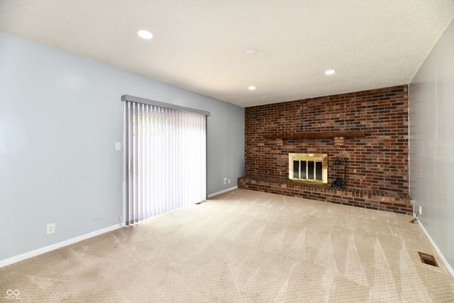 6721 Live Oak Road, Indianapolis, IN 46214