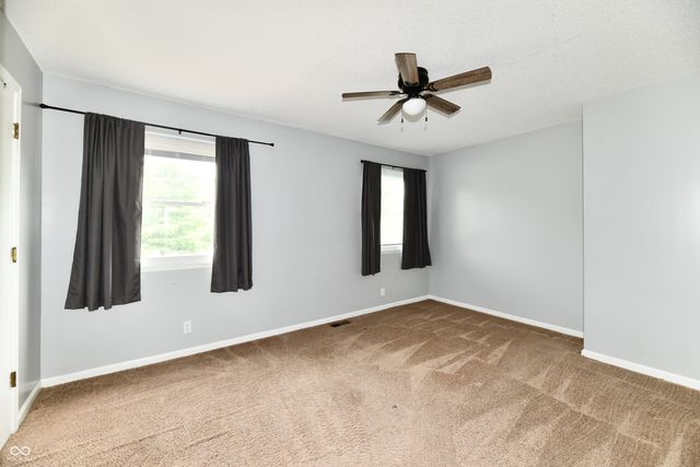 6721 Live Oak Road, Indianapolis, IN 46214