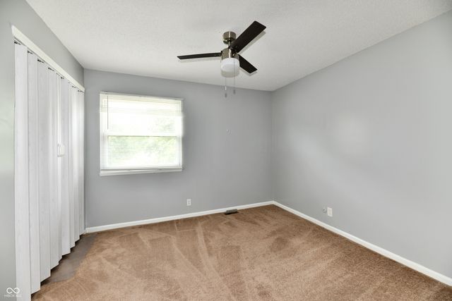 6721 Live Oak Road, Indianapolis, IN 46214