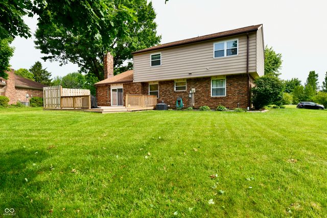 6721 Live Oak Road, Indianapolis, IN 46214