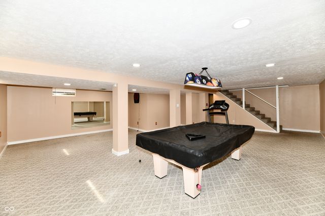 6721 Live Oak Road, Indianapolis, IN 46214