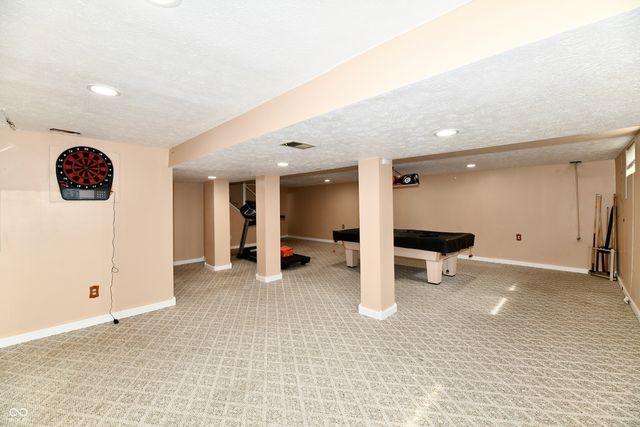 6721 Live Oak Road, Indianapolis, IN 46214