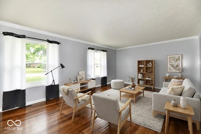 6721 Live Oak Road, Indianapolis, IN 46214