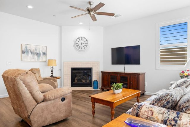 14024 Boon Way, Bakersfield, CA 93311