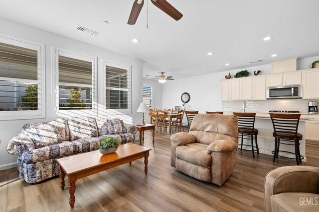 14024 Boon Way, Bakersfield, CA 93311