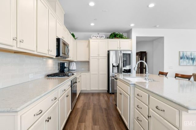 14024 Boon Way, Bakersfield, CA 93311