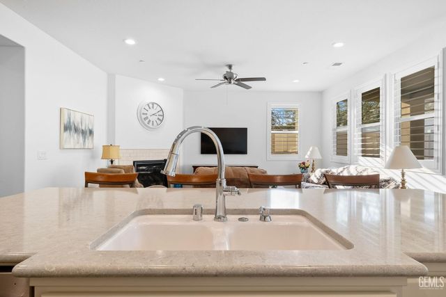 14024 Boon Way, Bakersfield, CA 93311