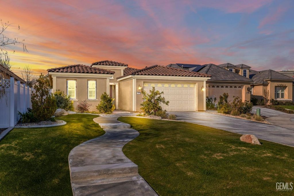 14024 Boon Way, Bakersfield, CA 93311