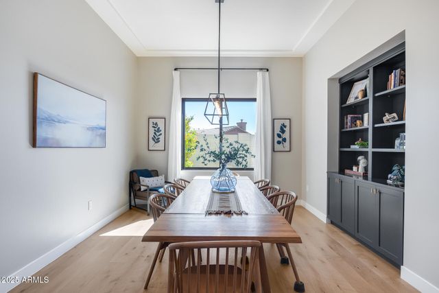 6439 W TOMBSTONE Trail, Phoenix, AZ 85083