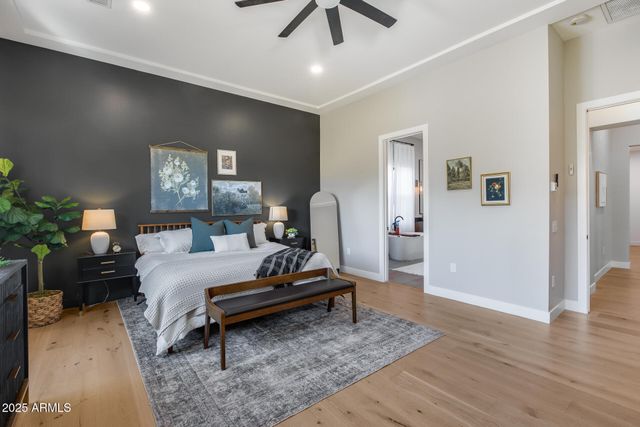 6439 W TOMBSTONE Trail, Phoenix, AZ 85083