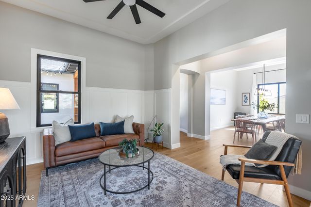 6439 W TOMBSTONE Trail, Phoenix, AZ 85083