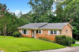 4 Sylvania Drive, Taylors, SC 29687