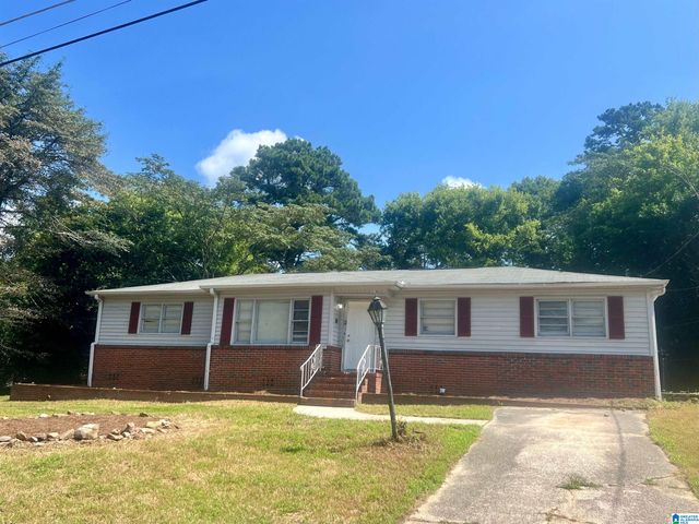 2429 3RD PLACE NW, Center Point, AL 35215
