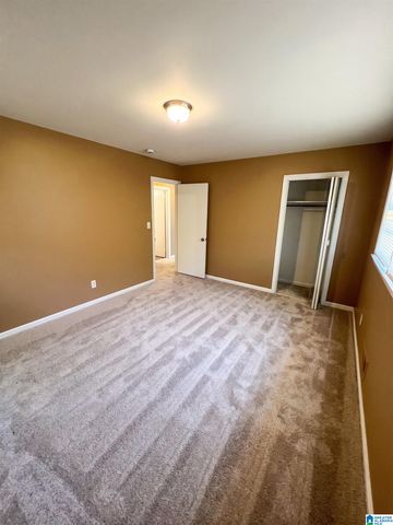 2429 3RD PLACE NW, Center Point, AL 35215