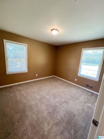 2429 3RD PLACE NW, Center Point, AL 35215