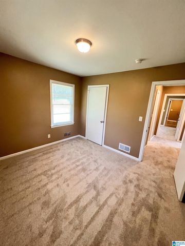 2429 3RD PLACE NW, Center Point, AL 35215