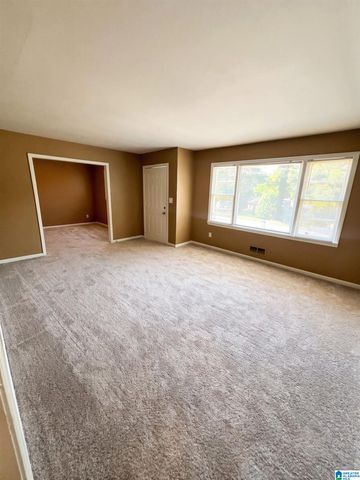 2429 3RD PLACE NW, Center Point, AL 35215