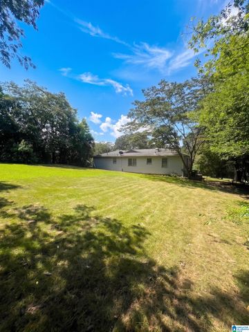 2429 3RD PLACE NW, Center Point, AL 35215