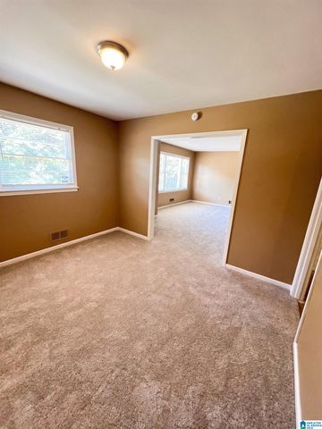 2429 3RD PLACE NW, Center Point, AL 35215
