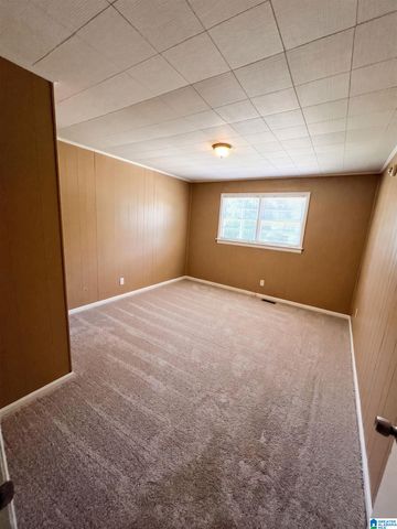 2429 3RD PLACE NW, Center Point, AL 35215