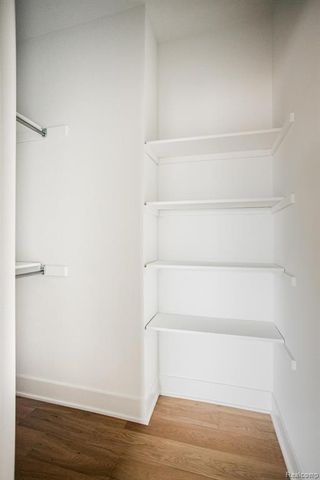 2037 11th Street 9, Detroit, MI 48216