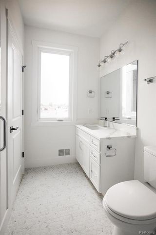 2037 11th Street 9, Detroit, MI 48216