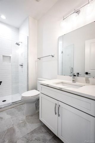 2037 11th Street 9, Detroit, MI 48216