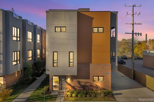 2037 11th Street 9, Detroit, MI 48216