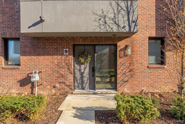 2037 11th Street 9, Detroit, MI 48216