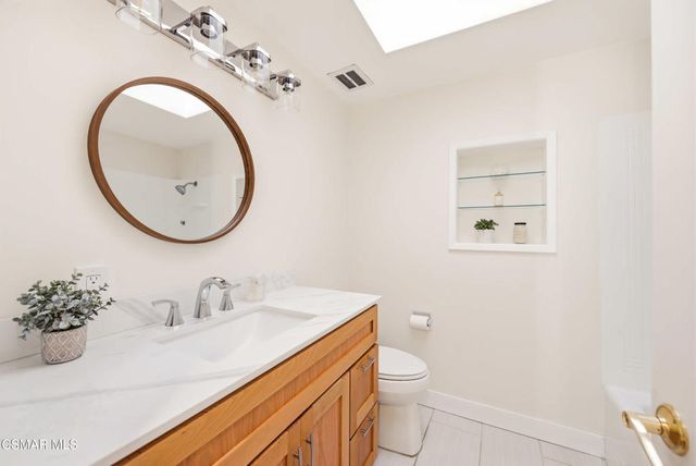 1492 Mandalay Court, Camarillo, CA 93010