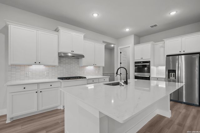 4547 Yoakum Valley, Schertz, TX 78108