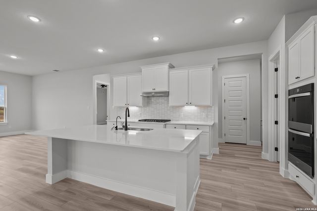 4547 Yoakum Valley, Schertz, TX 78108