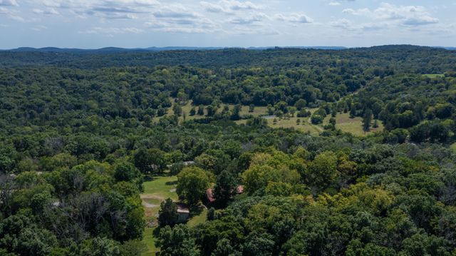 9780 Spantown Rd, Arrington, TN 37014