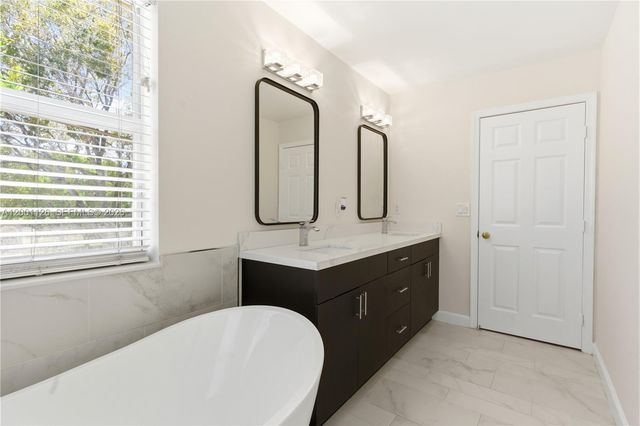 4808 SW 157th Way 1, Miramar, FL 33027