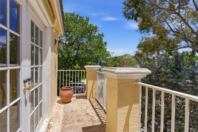 4808 SW 157th Way 1, Miramar, FL 33027