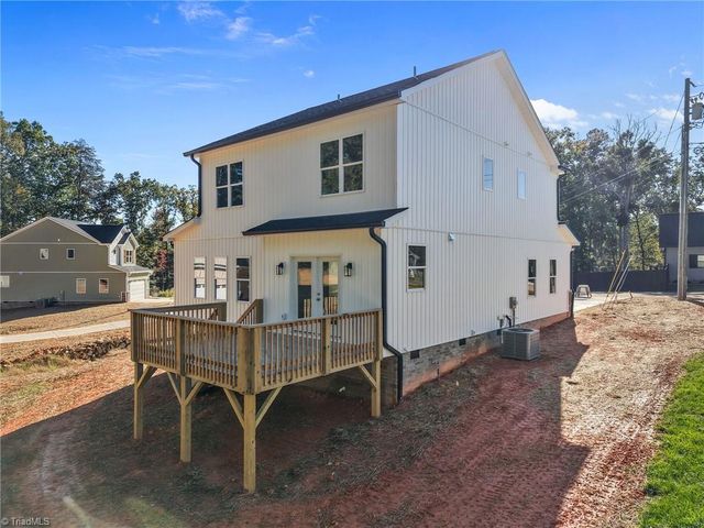 513 Woods Drive, Randleman, NC 27317