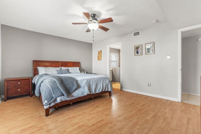 6109 Burgos Avenue NW, Albuquerque, NM 87114