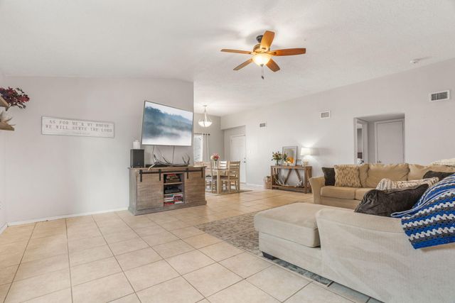 6109 Burgos Avenue NW, Albuquerque, NM 87114