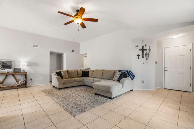 6109 Burgos Avenue NW, Albuquerque, NM 87114