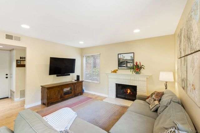 1655 Splitrail Dr., Encinitas, CA 92024