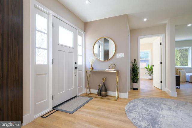 13622 ELLENDALE DR, Chantilly, VA 20151