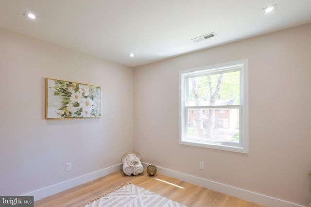 13622 ELLENDALE DR, Chantilly, VA 20151