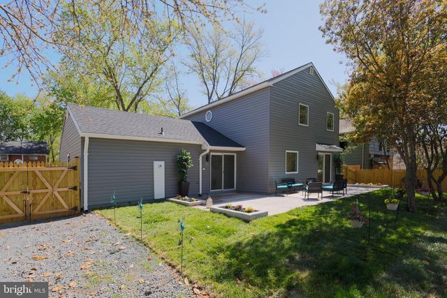 13622 ELLENDALE DR, Chantilly, VA 20151