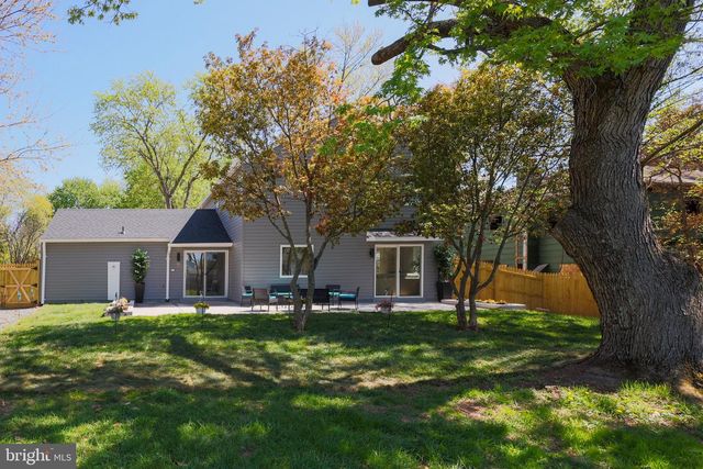 13622 ELLENDALE DR, Chantilly, VA 20151