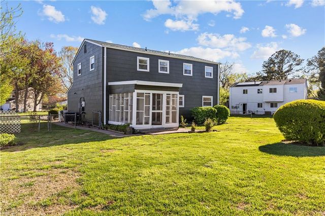 804 Stratford Hall DR, Virginia Beach, VA 23452