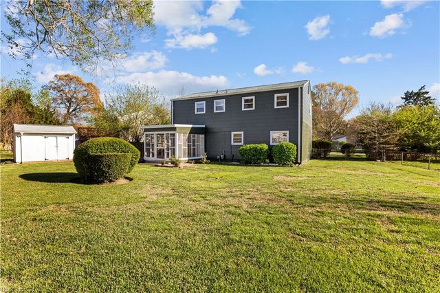 804 Stratford Hall DR, Virginia Beach, VA 23452