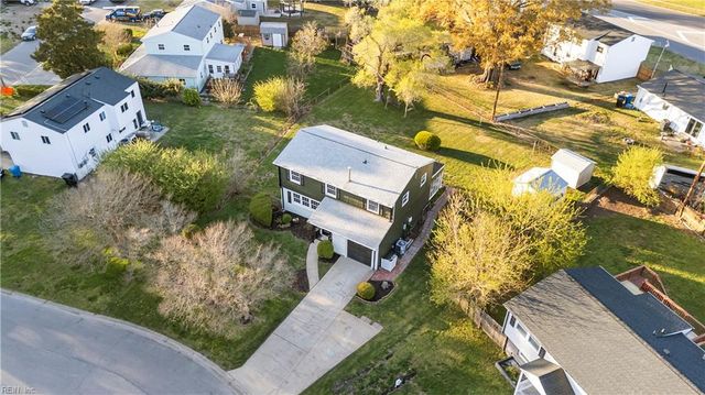 804 Stratford Hall DR, Virginia Beach, VA 23452