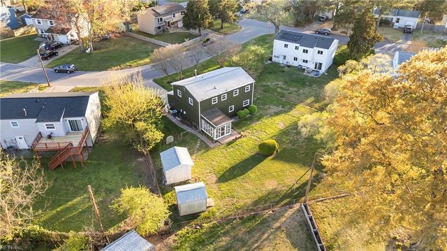 804 Stratford Hall DR, Virginia Beach, VA 23452