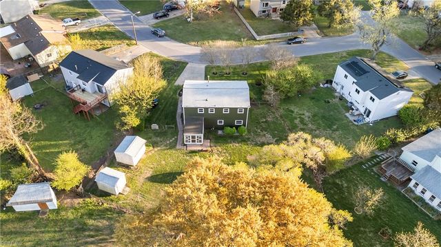 804 Stratford Hall DR, Virginia Beach, VA 23452